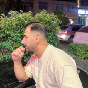 نمونه کار سپنتا مظفری Side part high fade